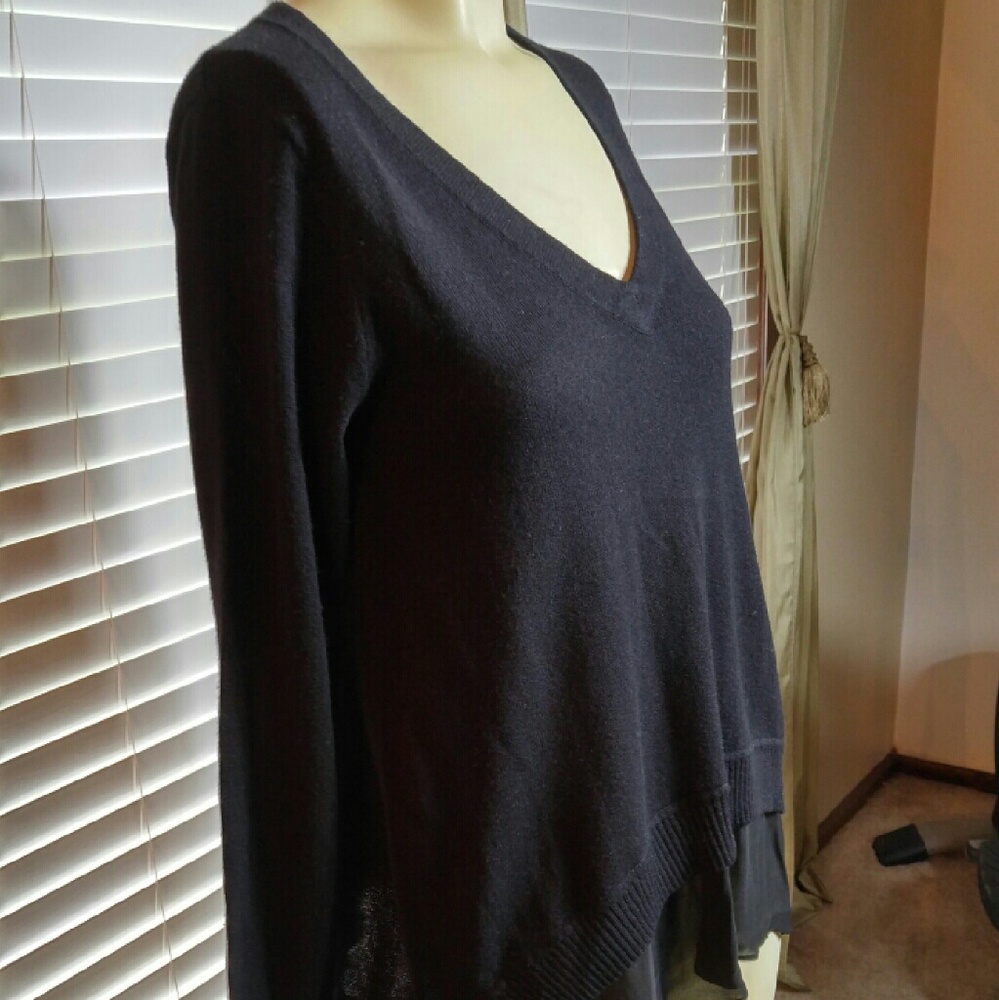 Very nice pullover - Picture 4 of 4